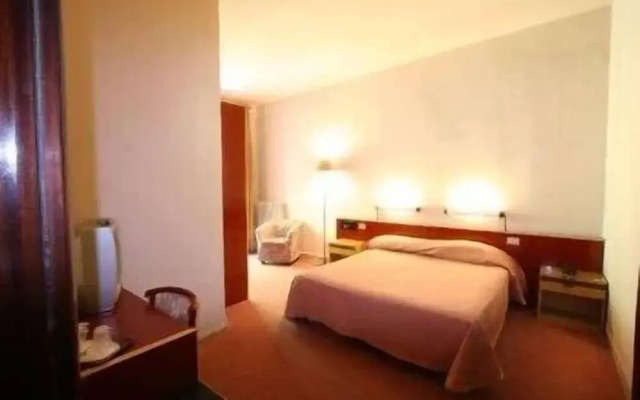 Hotel Mercurio