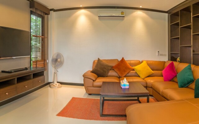 Baan Ari Pool Villa