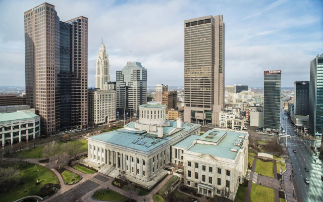 The Plaza Hotel Columbus at Capital Square