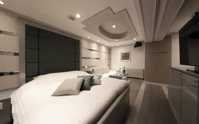 Hotel Valentine Chiryu - Adults Only