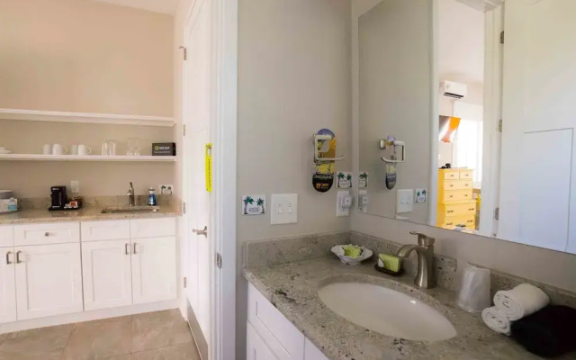 Beyond The Wall Bed and Breakfast