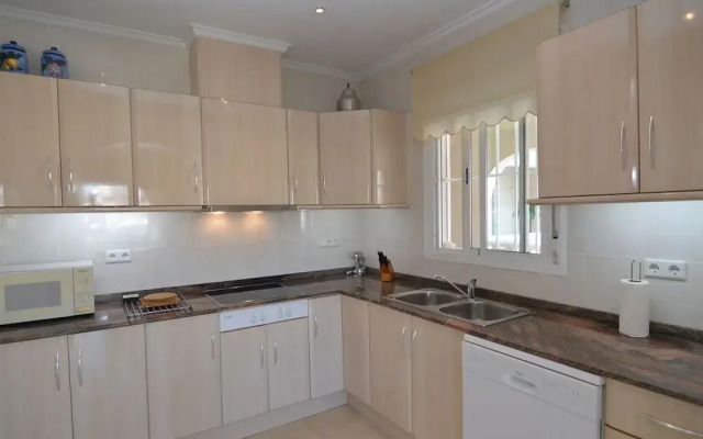 Cozy Villa in Rojales With Private Swimming Pool