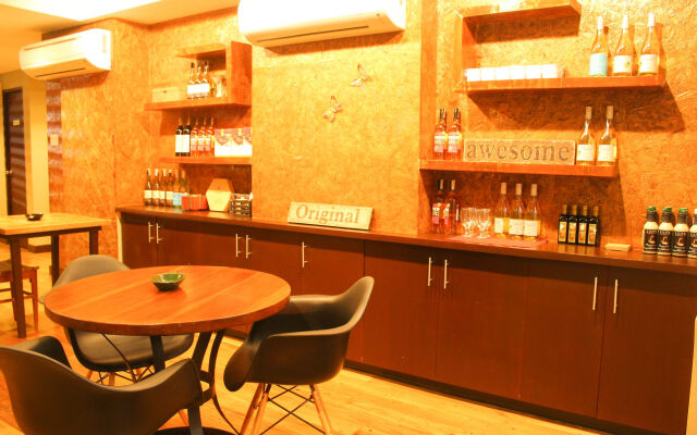 Upperhouse Hotel Formerly Pacifico Boutique by Hiverooms
