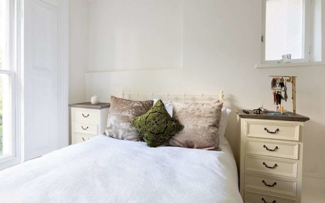 Charming and Cosy 1 Bed in Notting Hill