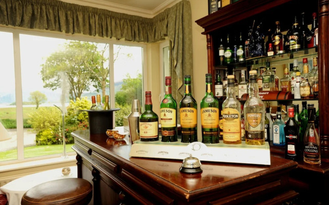 Loch Lein Country House
