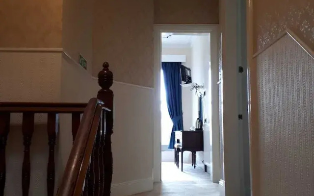 Rowanlea Guest House