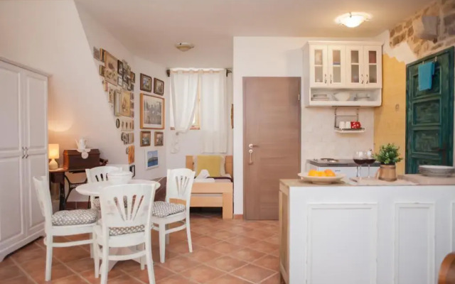 Bramasole Apartments