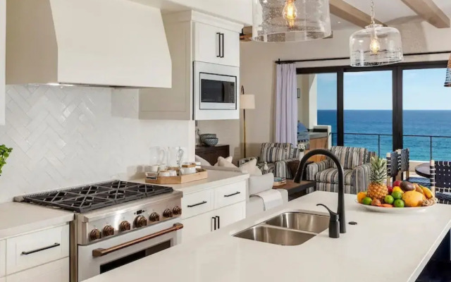 Oceanfront 3bd Penthouse Residence