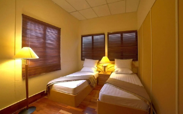 Red Inn Cabana