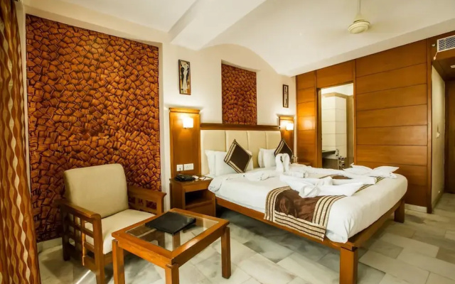 Hotel Golden Manor