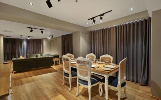 Sunday Hotel Vadodara