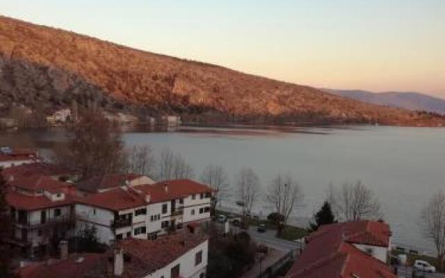 Guest House 3 Stars Kastoria