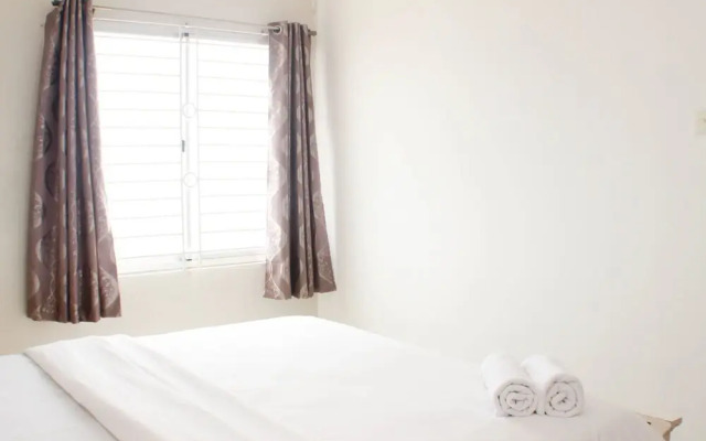 Comfort And Warm 2Br At Marina Ancol Apartment