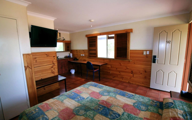 Kimberley Hotel Halls Creek
