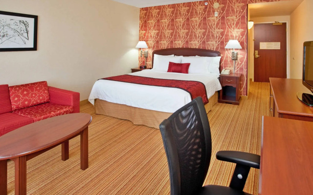 Courtyard by Marriott Toronto Vaughan