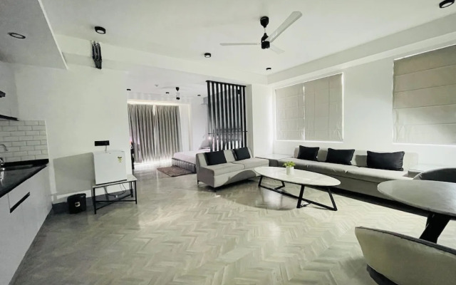 BedChambers Serviced Apartment, MG ROAD