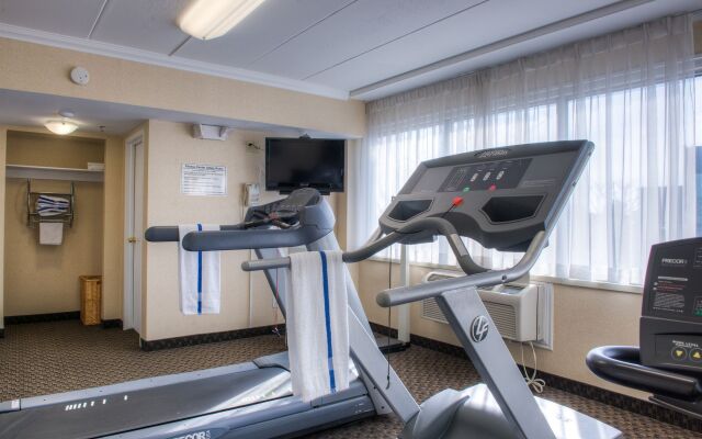 Four Points by Sheraton Windsor Downtown