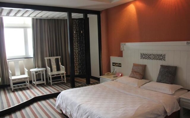 Ningbo Qingcheng Fashion Hotel