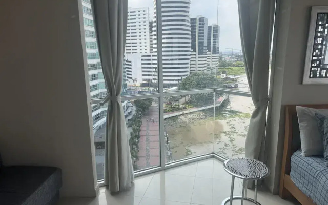 River View suites Puerto Santa Ana gye