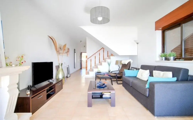 Apartment in a Luxurious Complex in the Center