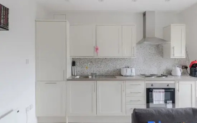 The Foley Residence IV - Fitzrovia - by Frankie