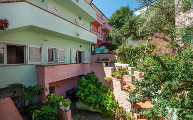 Amazing Apartment in La Maddalena With 1 Bedrooms