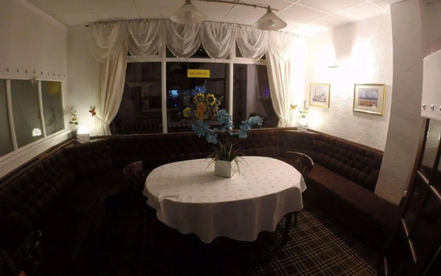 Rock Dene Hotel