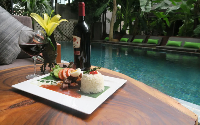 Sarina Boutique Hotel