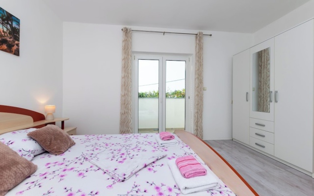 Apartment Ankica Valeria