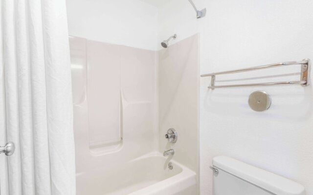 Super 8 Bourbonnais/Kankakee Area