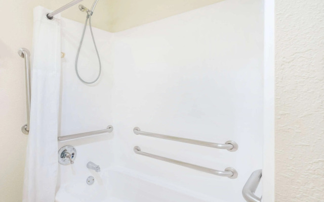 Ramada by Wyndham Columbia