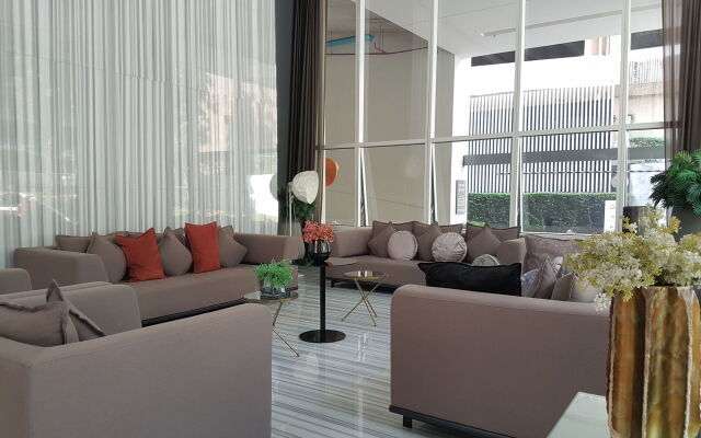 Bangkok Luxury Suites Pyne