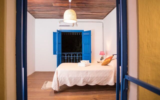 Viajero Colonia Hostel