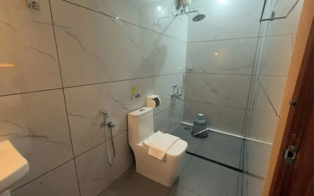 Cloud9 Airport Hotel