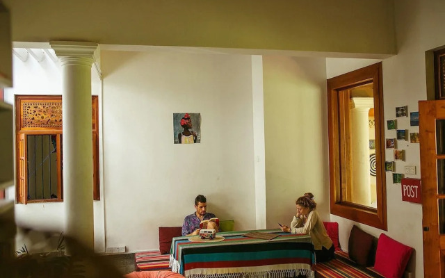 Hostel First Colombo Airport