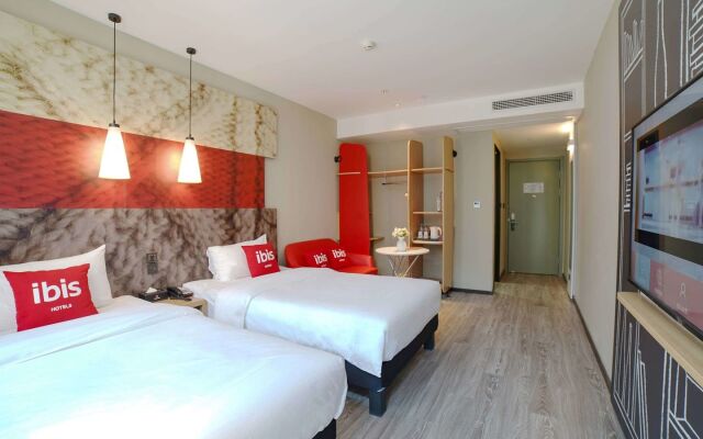 Ibis Chengdu Hi-Tech Zone Longhu Hotel