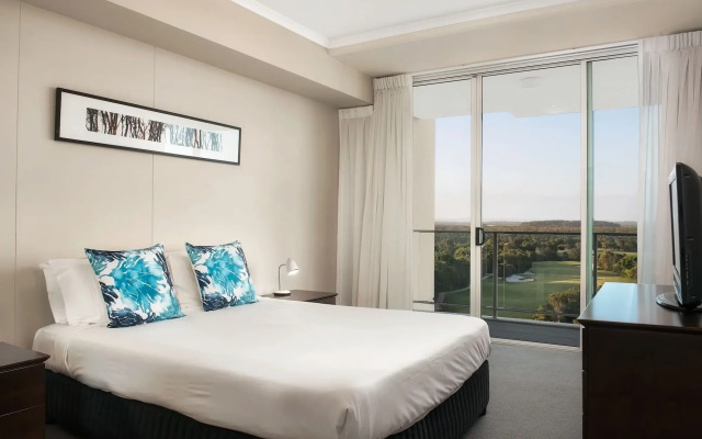 Pelican Waters Resort