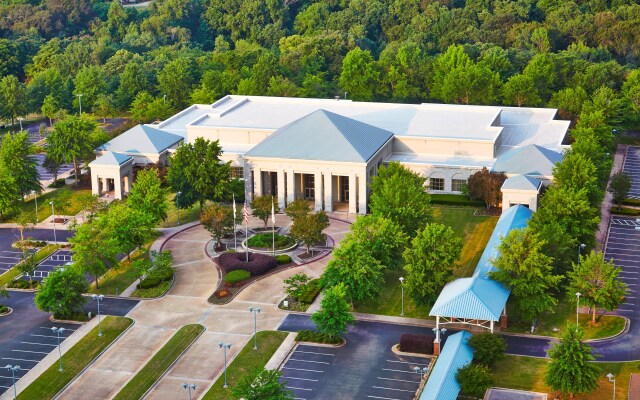 Marriott Shoals Hotel And Spa