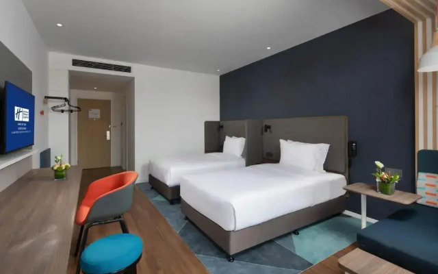 Holiday Inn Express Chengdu Wuhou New City