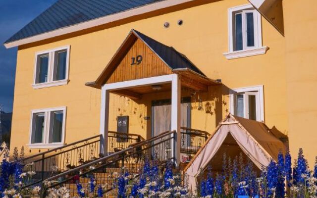 Kanas Yebo Hotel