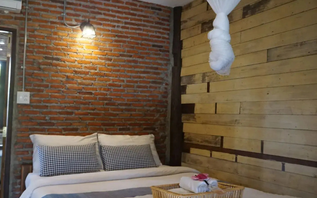 Huen Chang Puek Hotel