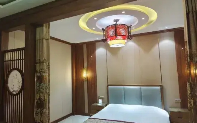 Pianguan Haotai Business Hotel