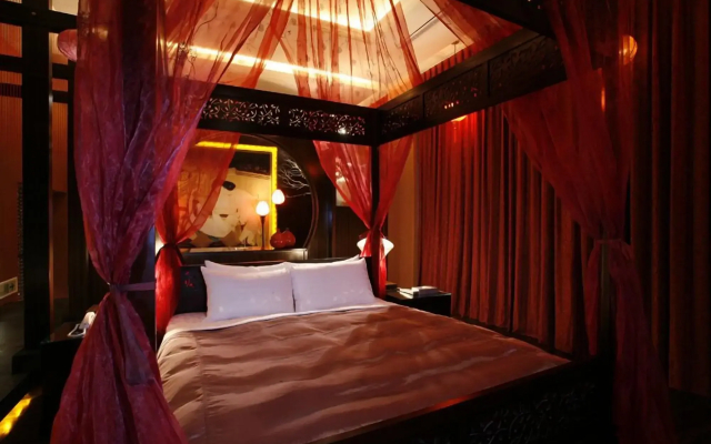 Chateau Boutique Motel