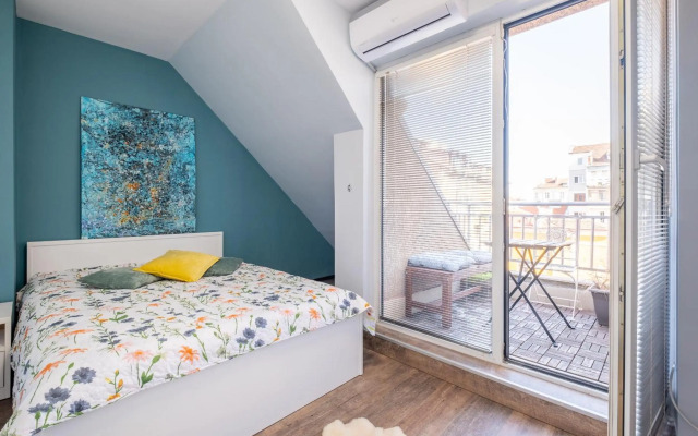 Marvellous Apt / Roof Top Terrace / 2BDR / 2BTH