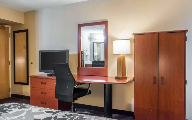 Sleep Inn & Suites of Lancaster County