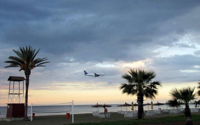 Flamingo Beach Hotel