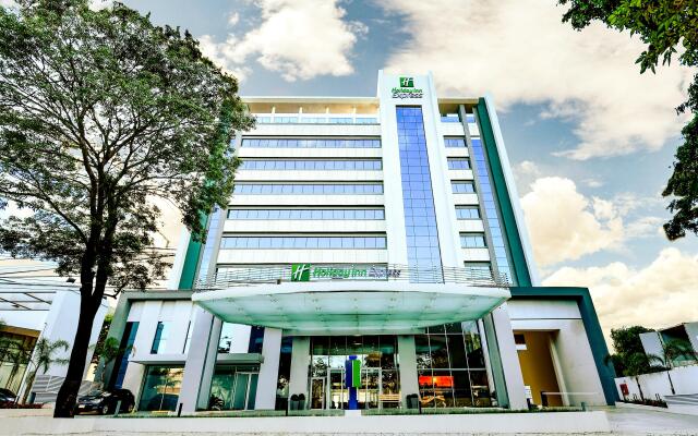 Holiday Inn Express Asuncion Aviadores, an IHG Hotel