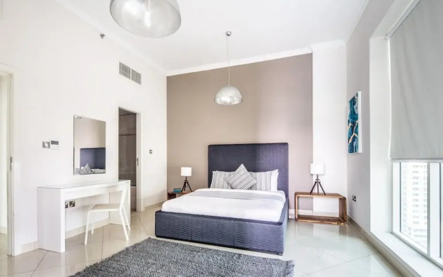 Warm & Spacious 2BR in The Famous Dubai Marina