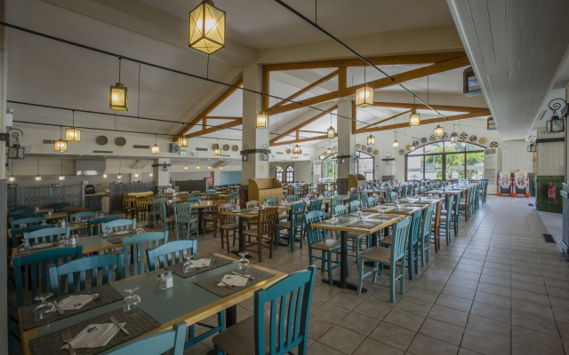 Golden Coast Hotel & Bungalows - All Inclusive