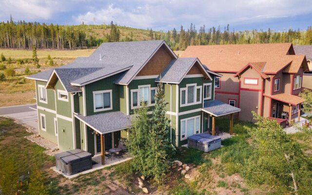 228 Mountain Willow by Stay Winter Park